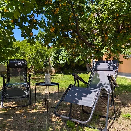شقة -vicino Al Mare- Giardino Privato Wifi Ac