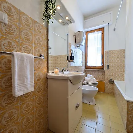 شقة -vicino Al Mare- Giardino Privato Wifi Ac *