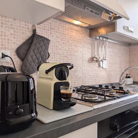 -vicino Al Mare- Giardino Privato Wifi Ac شقة مارتينسيكورو
