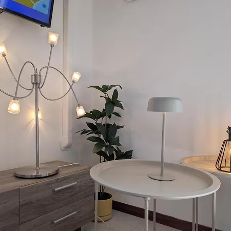 شقة -vicino Al Mare- Giardino Privato Wifi Ac *